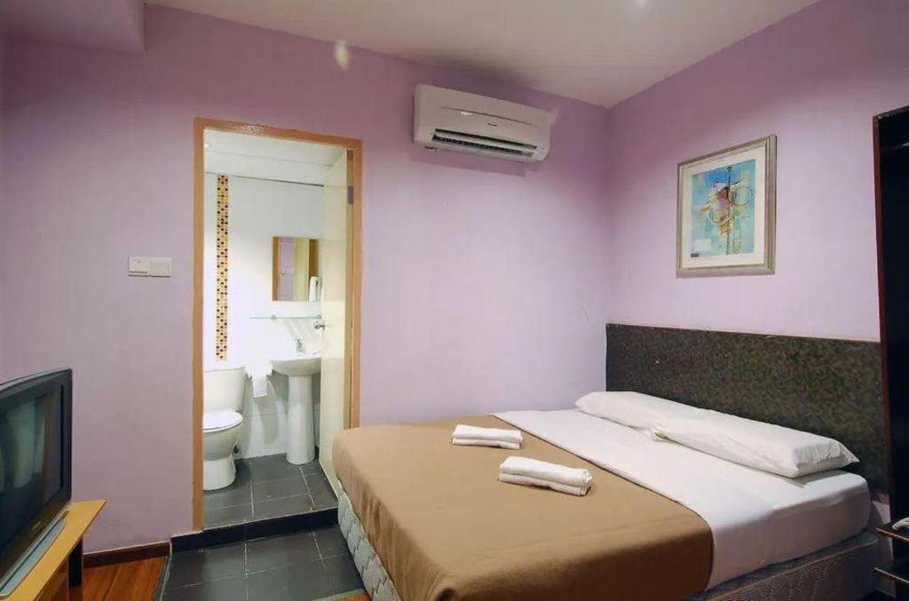 Aristo Hotel @ Putatan Kota Kinabalu Luaran gambar